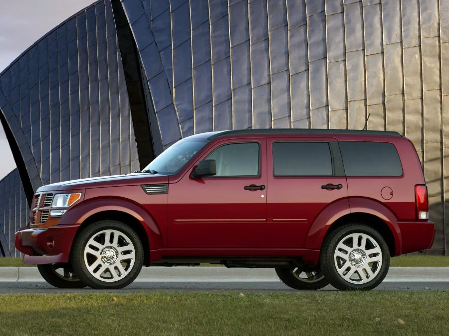  Dodge Nitro R/T 2006 года  (фото 16 из 36)
